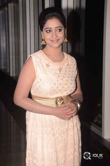 Aishwarya-at-Kabali-Movie-Audio-Launch